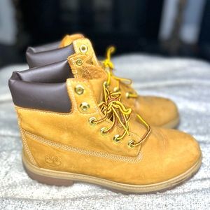 TIMBERLAND 6-INCH WATERPROOF BOOTS